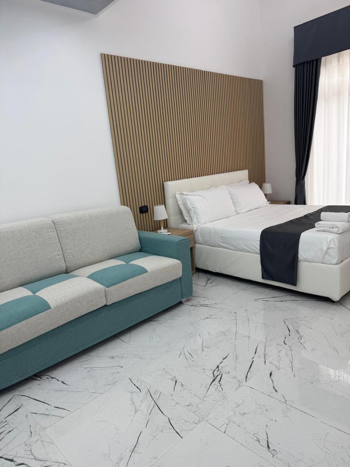Hotiday Room Collection - Napoli Sant'Arcangelo エクステリア 写真